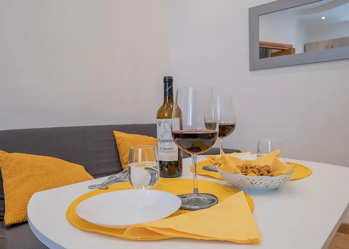 Apartment Happy Rom
